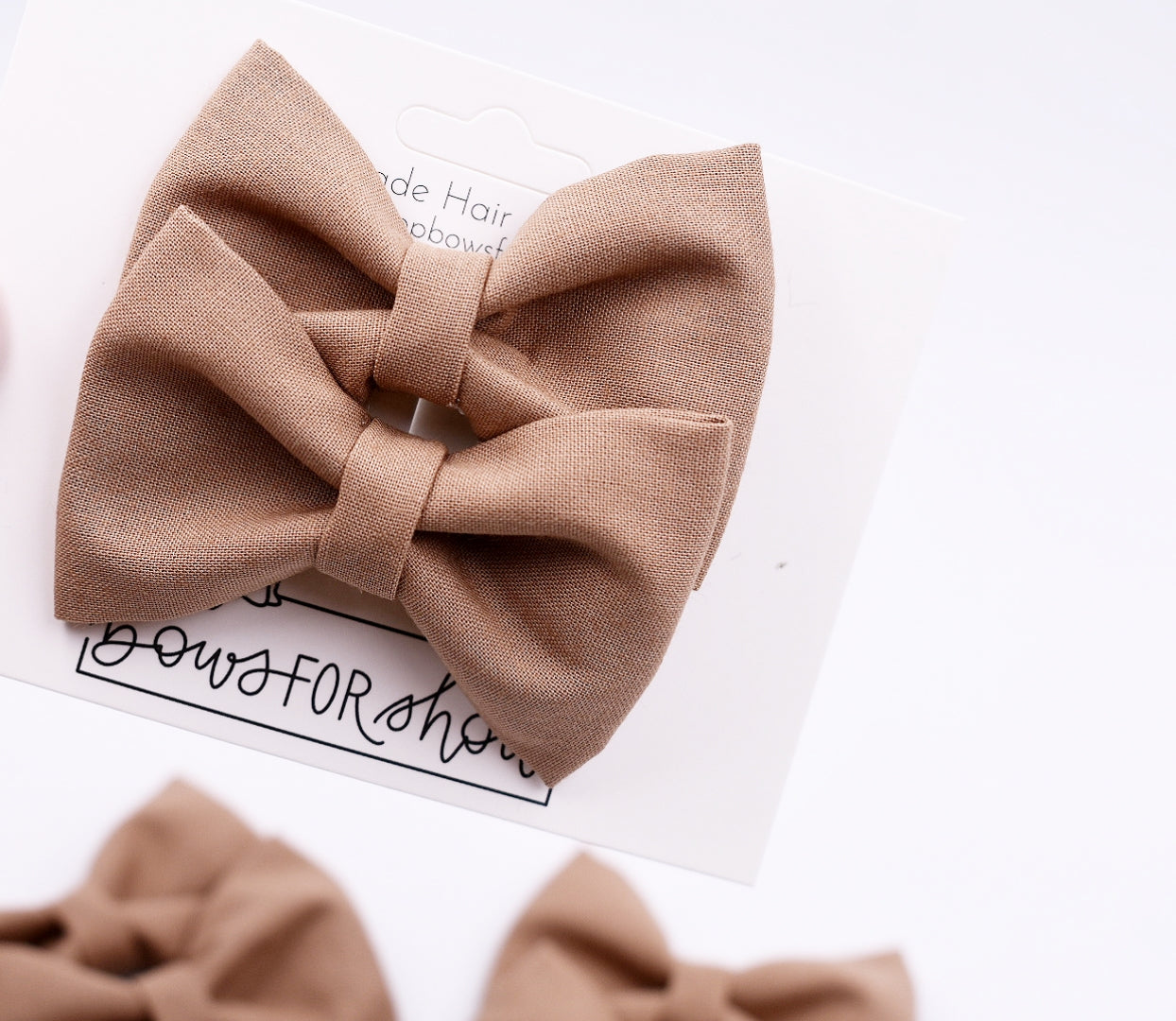 The perfect khaki pigtail bows